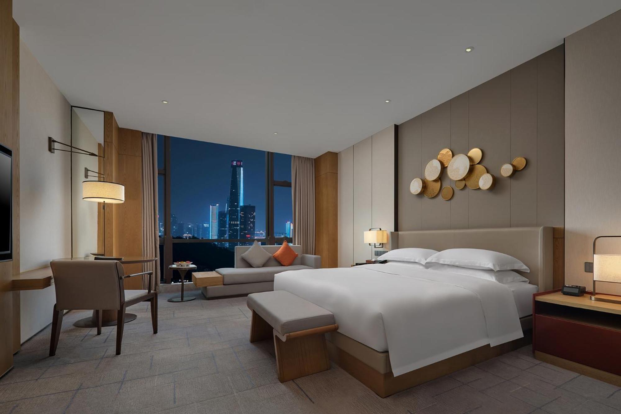 Dongguan Dongcheng International Hotel - Free Shuttle Buses For Executive Room Guests During Canton Fair Εξωτερικό φωτογραφία