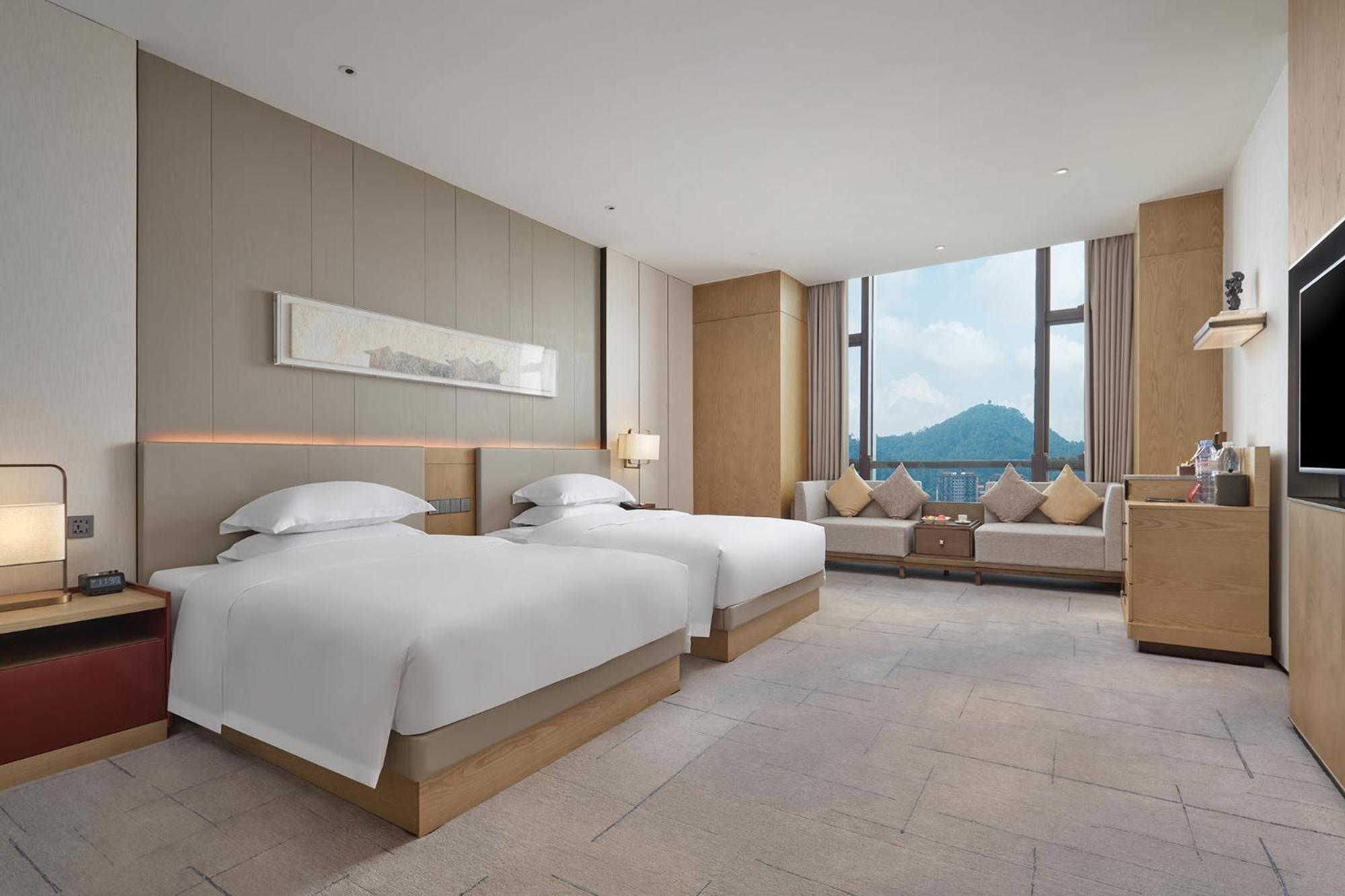 Dongguan Dongcheng International Hotel - Free Shuttle Buses For Executive Room Guests During Canton Fair Εξωτερικό φωτογραφία