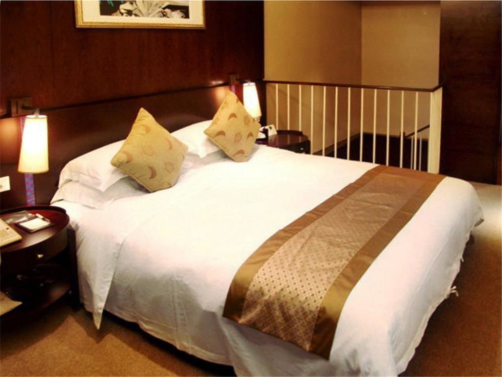 Dongguan Dongcheng International Hotel - Free Shuttle Buses For Executive Room Guests During Canton Fair Εξωτερικό φωτογραφία